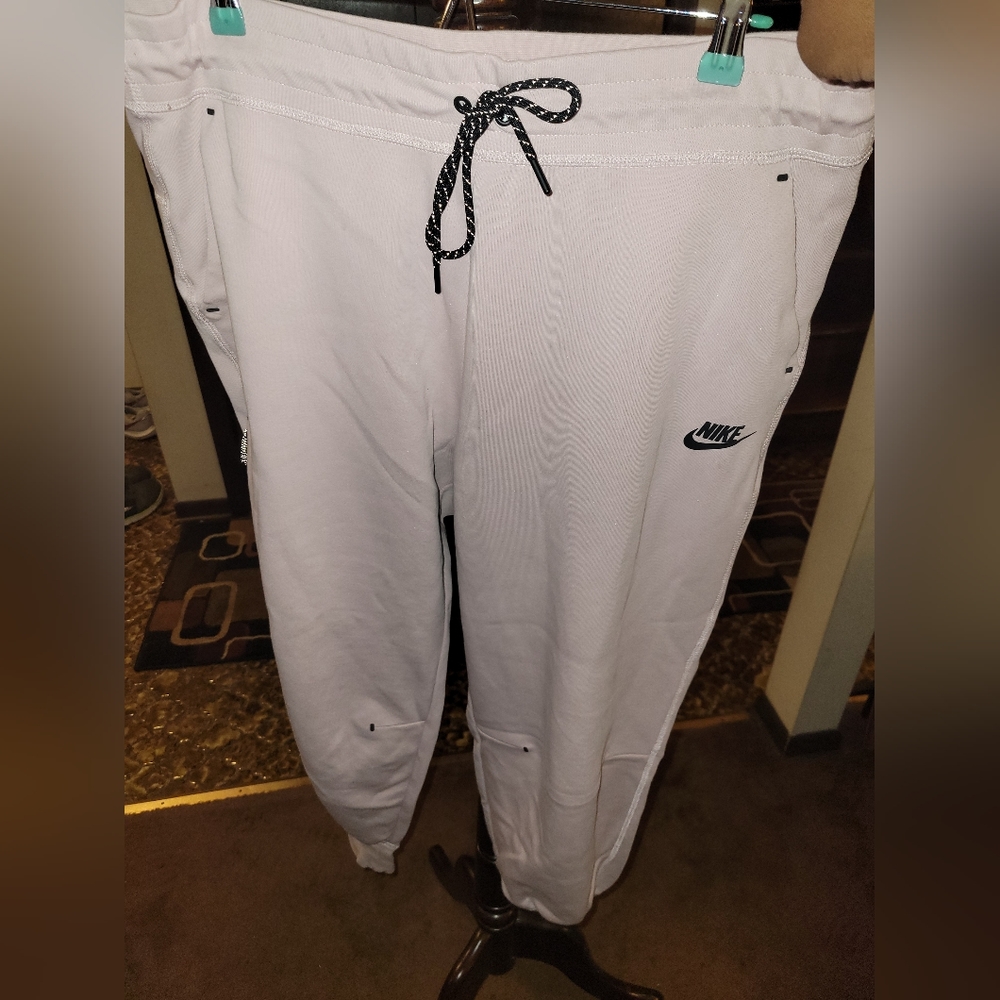 NIKE joggers